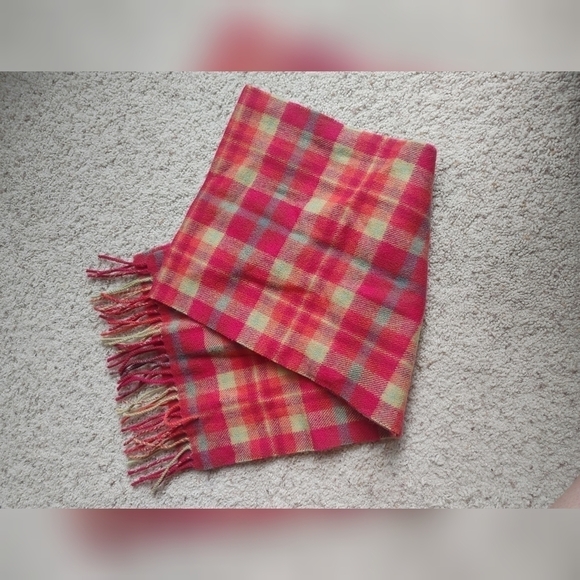 Lochcarron of Scottland lambswool scarf - Picture 1 of 2